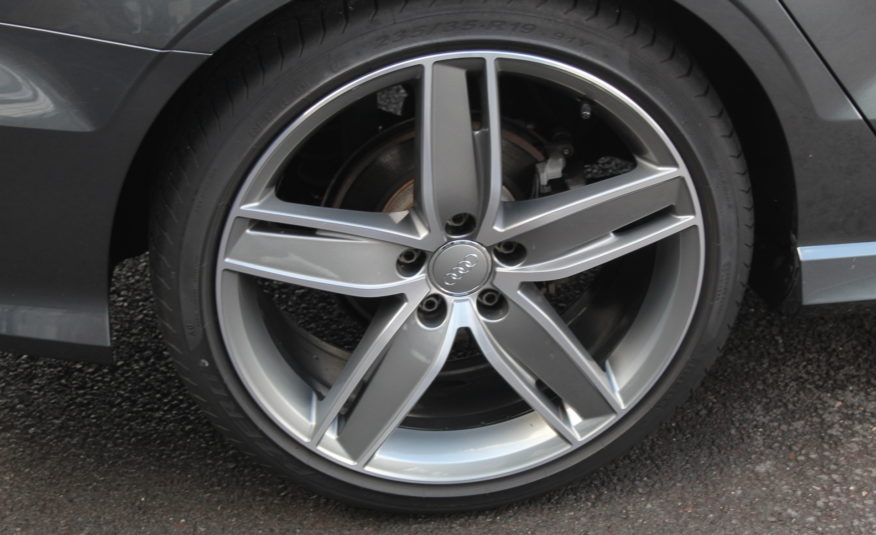AUDI A3 LIMOUSINE TFSI 150 STRONIC SLINE PANO ACC B&O
