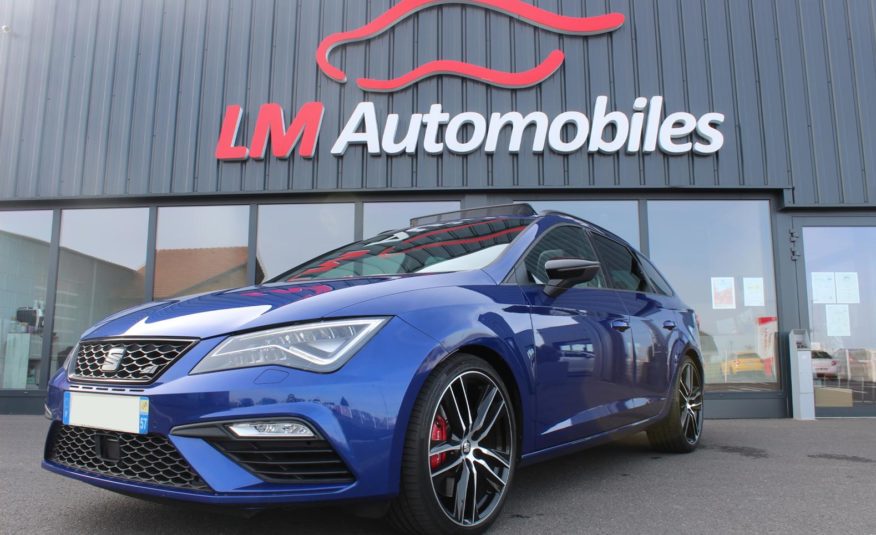 SEAT LEON CUPRA ST 300 4DRIVE DSG PANO BEATS CAMERA VIRTUAL