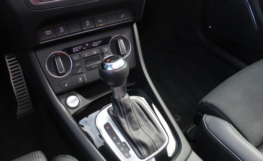 AUDI Q3 TFSI 220 QUATTRO STRONIC SLINE PANO BOSE ATTACHE