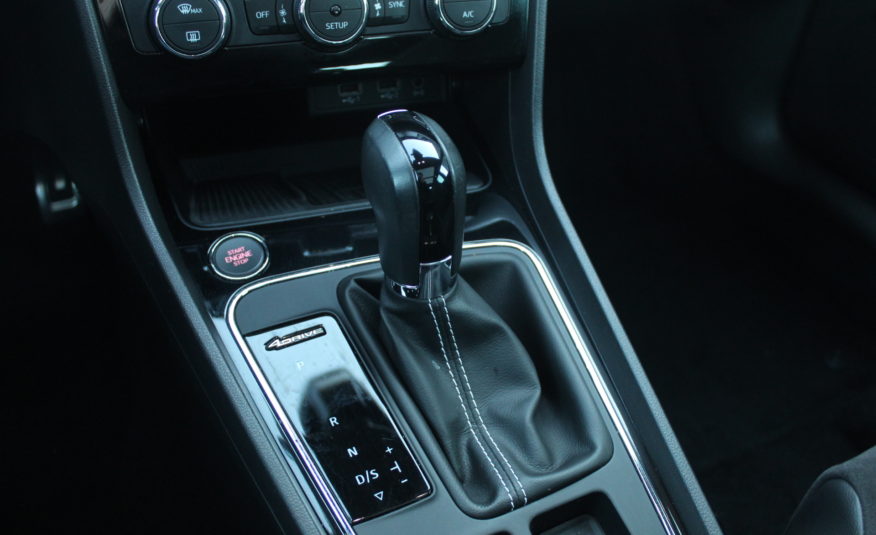 SEAT LEON CUPRA ST 4DRIVE 300 DSG PANO ACC CAMERA VIRTUAL SIEGES BAQUETS EXT 02/2022