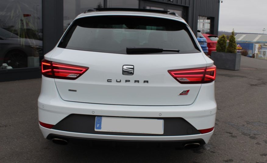 SEAT LEON CUPRA ST 4DRIVE 300 DSG PANO VIRTUAL CAMERA SIEGES ELECTRIQUES