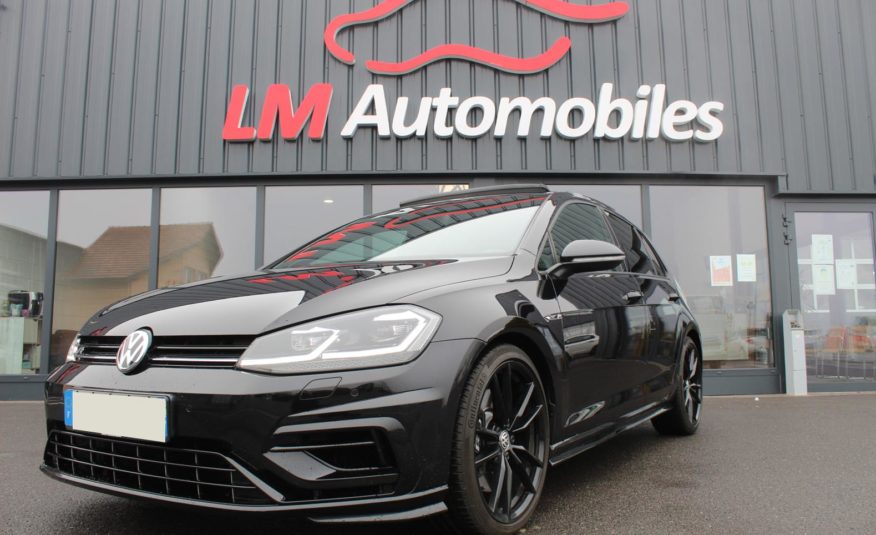 VOLKSWAGEN GOLF R 300 4MOTION DSG ACC CAMERA PANO DYNAUDIO
