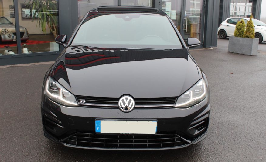 VOLKSWAGEN GOLF R 300 4MOTION DSG ACC CAMERA PANO DYNAUDIO