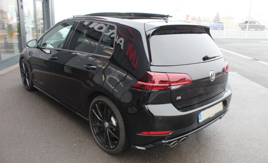 VOLKSWAGEN GOLF R 300 4MOTION DSG ACC CAMERA PANO DYNAUDIO