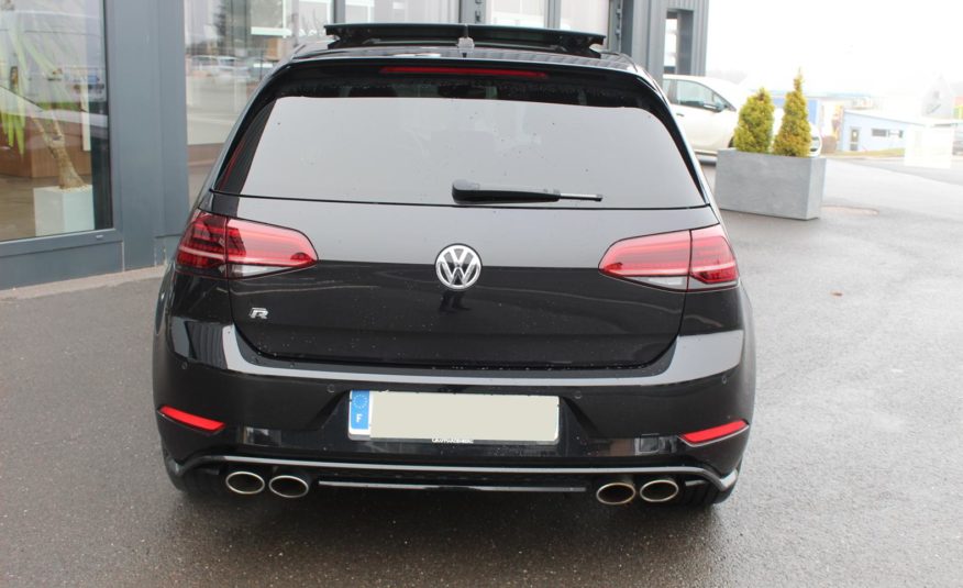 VOLKSWAGEN GOLF R 300 4MOTION DSG ACC CAMERA PANO DYNAUDIO