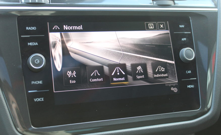 VOLKSWAGEN TIGUAN 2.0 TDI 240 DSG 4MOTION RLINE PANO DCC VIRTUAL CAMERA 360°