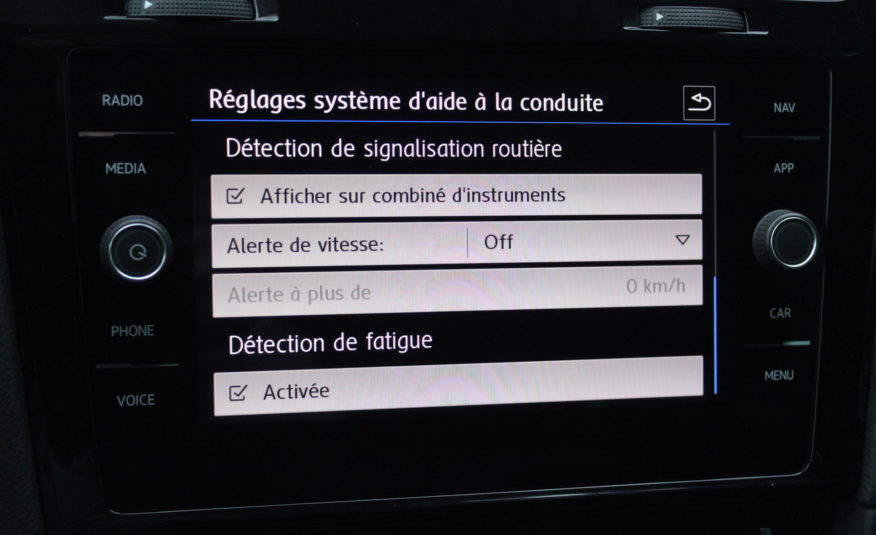 VOLKSWAGEN GOLF 7 RLINE TSI 150 DCC ACC VIRTUAL CAMERA PARK ASSIST