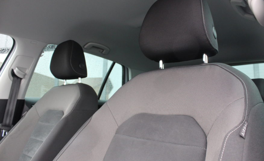 VOLKSWAGEN GOLF 7 RLINE TSI 150 DSG VIRTUAL ACC CAMERA