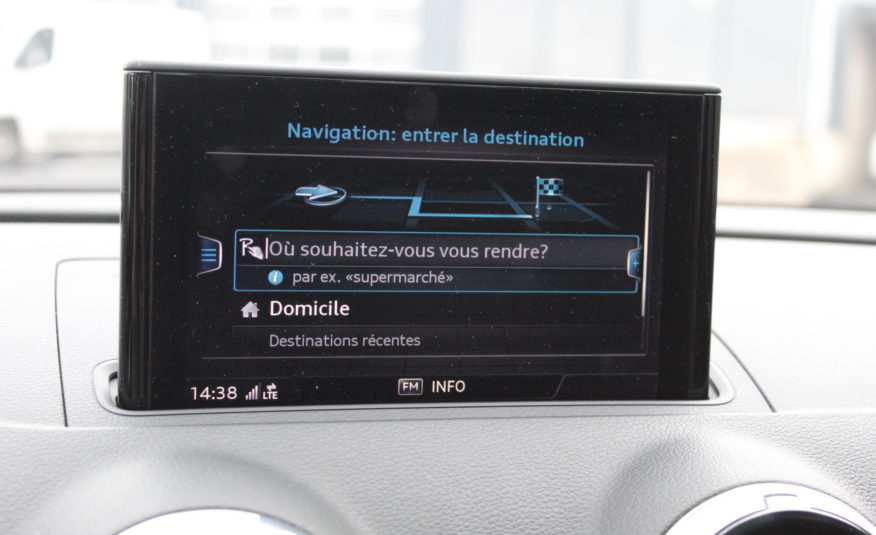 AUDI A3 BERLINE TFSI 150 STRONIC SLINE VIRTUAL KEYLESS PALETTES
