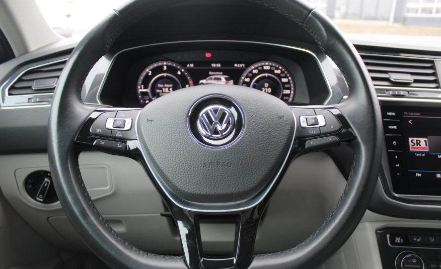 VOLKSWAGEN TIGUAN RLINE BI-TDI 240 DSG 4MOTION PANO VIRTUAL ACC DCC CAMERA 360°