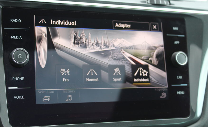 VOLKSWAGEN TIGUAN 2.0L TDI DSG 190 4MOTION RLINE PANO VIRTUAL CAMERA ATTACHE