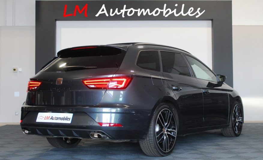 SEAT LEON CUPRA ST 2.0 TSI 300 DSG 4DRIVE ACC DCC CAMERA PANO VIRTUAL MALUS INCLUS