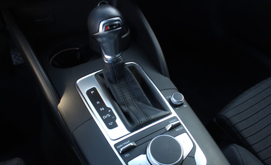 AUDI A3 SPORTBACK QUATTRO 2.0 TFSI S-Tronic SLINE 190 CH Caméra