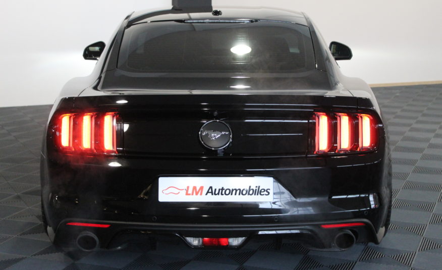 Ford Mustang Fastback VI 2.3 EcoBoost 317ch Boite Manuelle Echap. Borla Caméra Malus Inclus