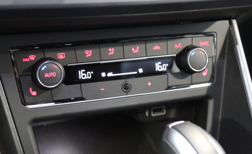 VOLKSWAGEN POLO GTI 200 DSG PANO VIRTUAL CAMERA PARK ASSIST TRIMATIERES