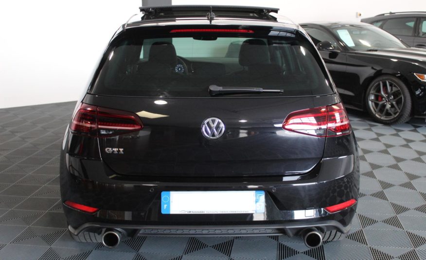 VOLKSWAGEN GOLF GTI DSG 230 FACELIFT PANO VIRTUAL CAMERA ACC DCC