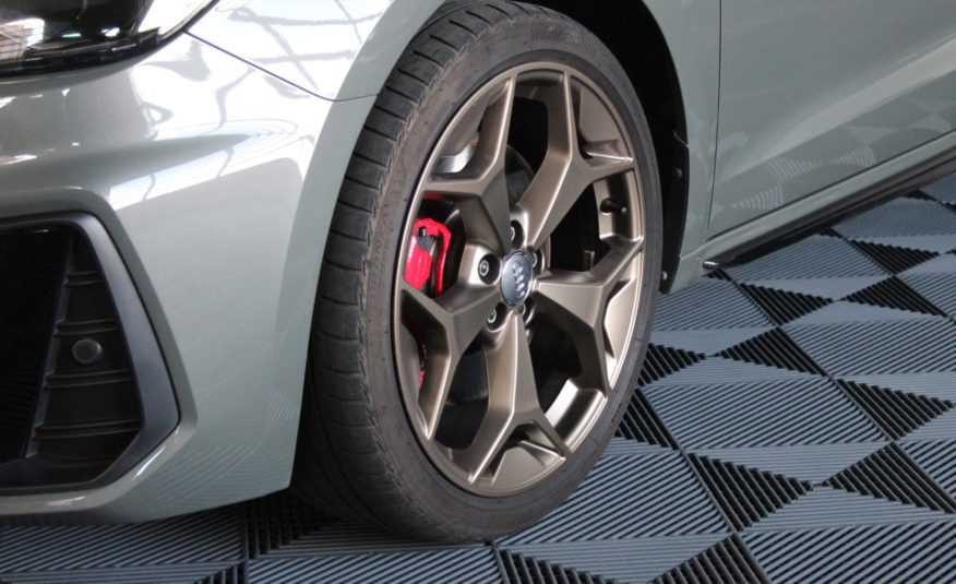 AUDI A1 SPORTBACK STRONIC SLINE TFSI 200 EDITION ONE REGUL PALETTES