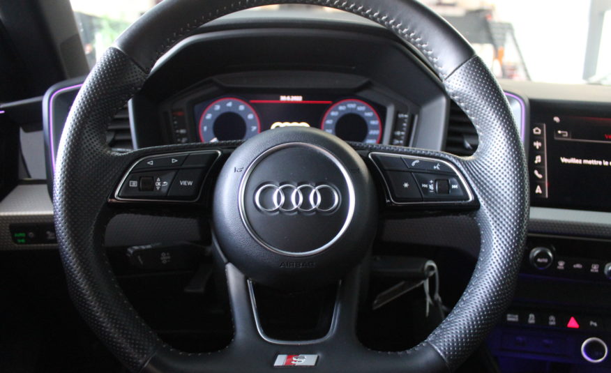 AUDI A1 SPORTBACK STRONIC SLINE TFSI 200 EDITION ONE REGUL PALETTES