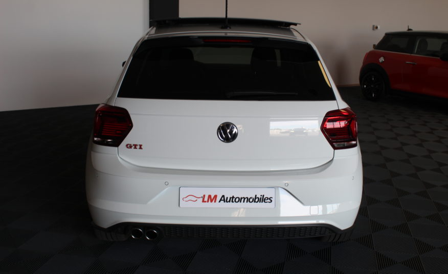 VOLKSWAGEN POLO GTI DSG 200 PANO VIRTUAL ACC MODE CAMERA KEYLESS
