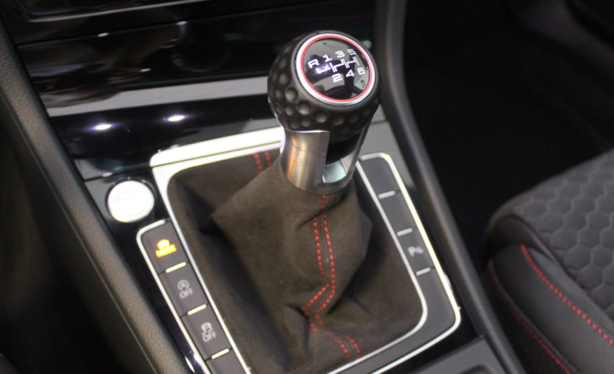 VOLKSWAGEN GOLF GTI 245 PERFORMANCE Boite Manuelle HONEYCOMB PANO VIRTUAL MODE