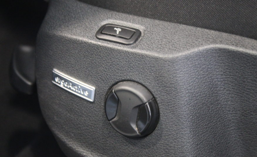 VOLKSWAGEN GOLF TSI 150 DSG RLINE ACC PANO CAMERA KEYLESS