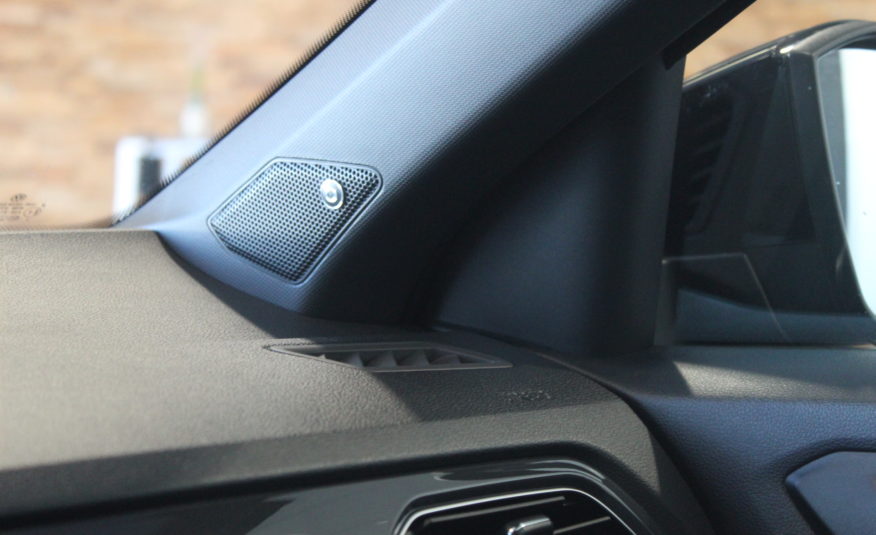 VOLKSWAGEN TROC TSI 190 DSG 4MOTION RLINE VIRTUAL CAMERA BEATS