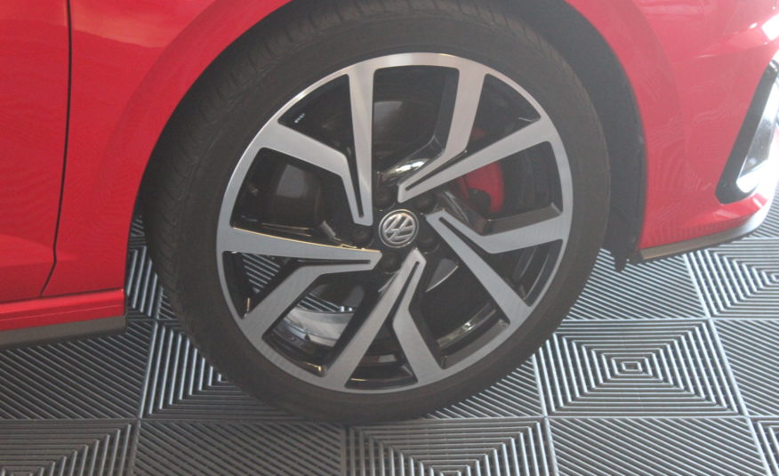 VOLKSWAGEN POLO GTI DSG 200 PANO VIRTUAL PALETTES MODE KEYLESS