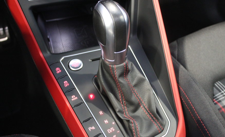 VOLKSWAGEN POLO GTI DSG 200 PANO VIRTUAL PALETTES MODE KEYLESS