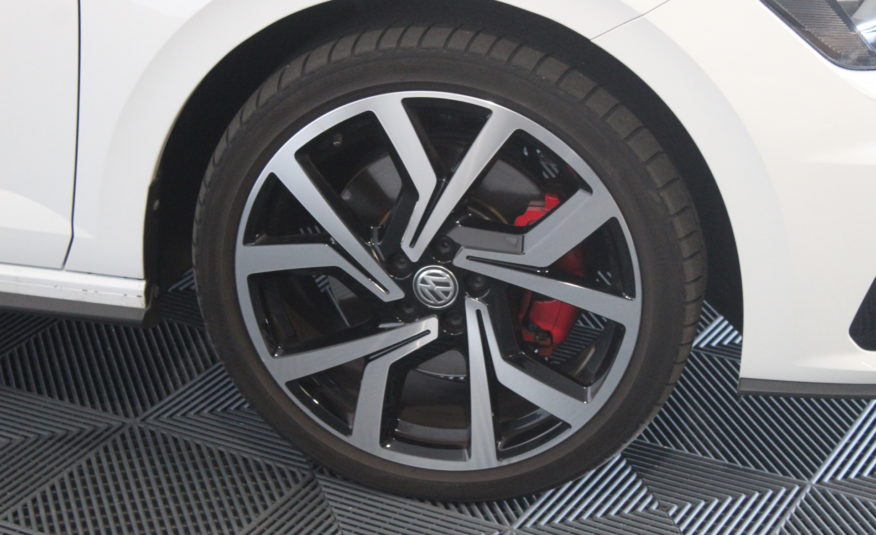 VOLKSWAGEN POLO GTI DSG 200 PANO CAMERA ACC MODE BEATS VIRTUAL
