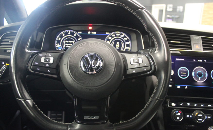 VOLKSWAGEN GOLF R 300 DSG 4MOTION PANO VIRTUAL CAMERA LIGNE AKRA EXT 11/2024 (malus inclus)