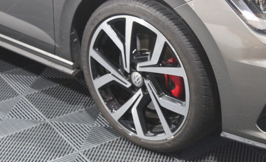 VOLKSWAGEN POLO GTI DSG 200 ACC PANO VIRTUAL BEATS CAMERA