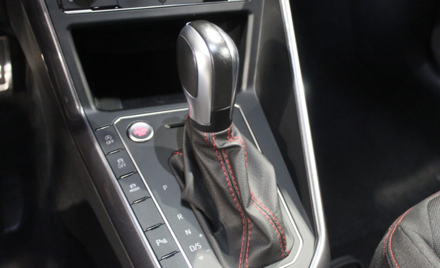 VOLKSWAGEN POLO GTI DSG 200 ACC PANO VIRTUAL BEATS CAMERA