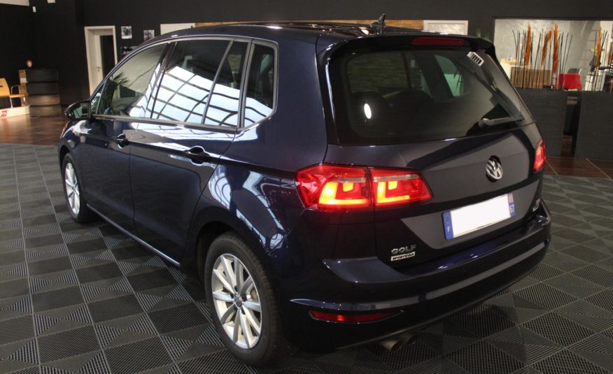 VOLKSWAGEN GOLF SPORTSVAN TSI DSG 125 LOUNGE CAMERA SANS CLEFS