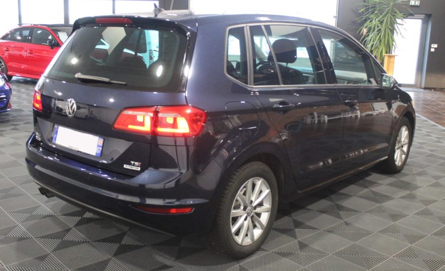 VOLKSWAGEN GOLF SPORTSVAN TSI DSG 125 LOUNGE CAMERA SANS CLEFS