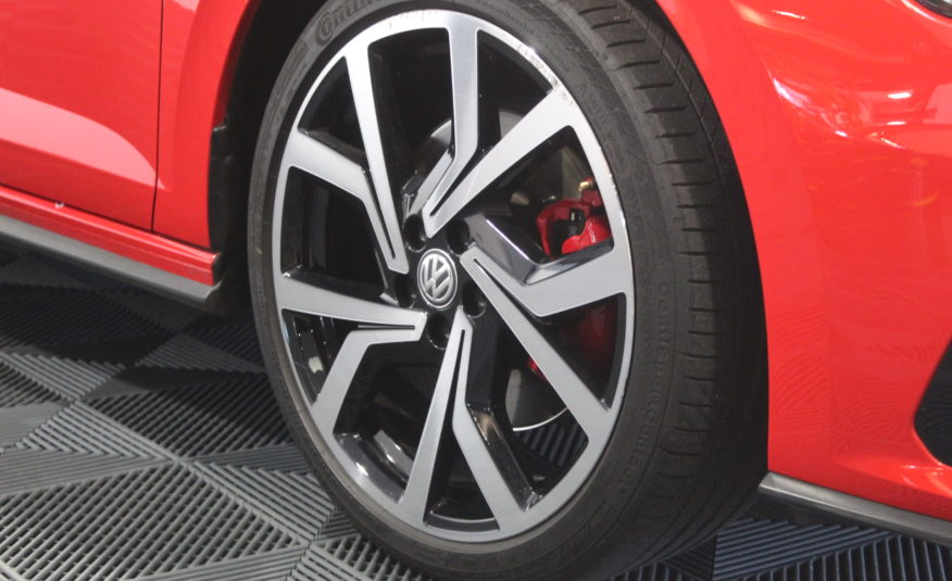 VOLKSWAGEN POLO GTI DSG 200 PANO VIRTUAL BEATS CAMERA KEYLESS