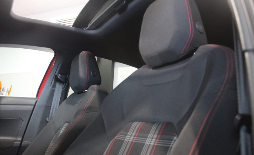 VOLKSWAGEN POLO GTI DSG 200 PANO VIRTUAL BEATS CAMERA KEYLESS