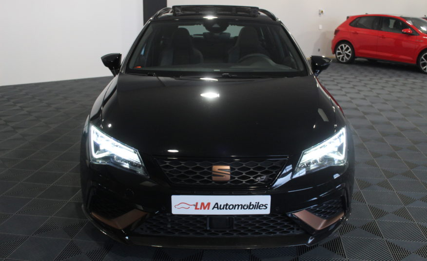 SEAT LEON ST CUPRA R 300 4DRIVE DSG PANO VIRTUAL CAMERA ACC DCC EXT 10/2023