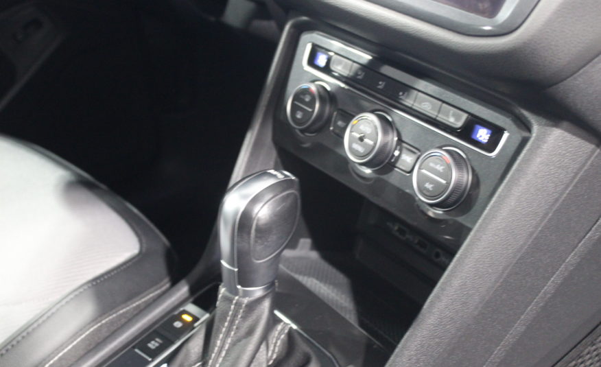 VOLKSWAGEN TIGUAN ALLSPACE TSI 190 DSG 4MOTION RLINE PANO VIRTUAL ACC DCC ATTACHE