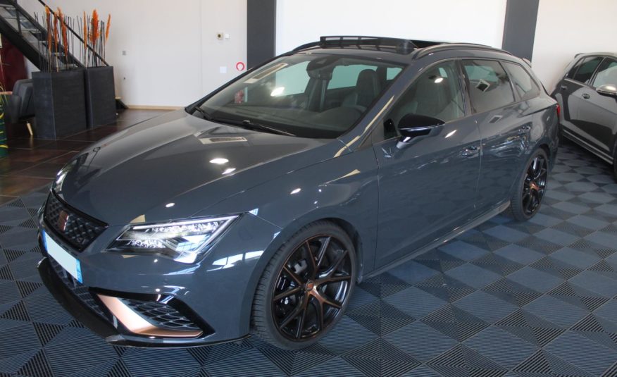 SEAT LEON ST CUPRA « R » 300 DSG 4DRIVE PANO VIRTUAL BEATS MALUS INCLUS EXT 08/2024