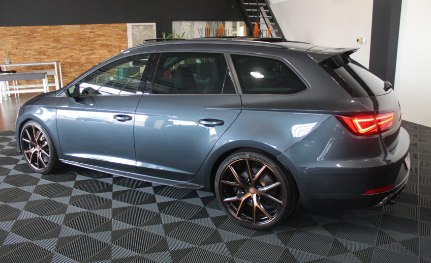 SEAT LEON CUPRA ST « R » 300 DSG 4DRIVE PANO VIRTUAL BEATS MALUS INCLUS EXT 12/2023