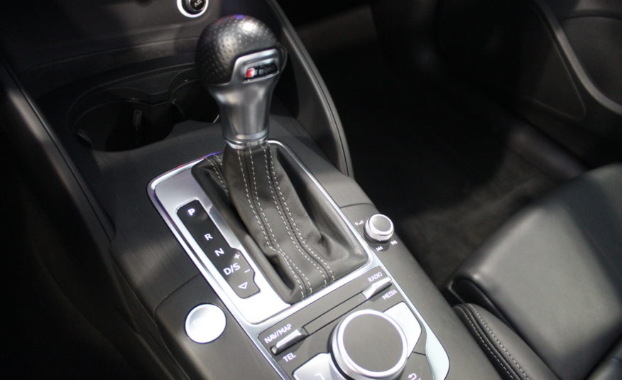 AUDI A3 LIMOUSINE TFSI 150 SLINE STRONIC PANO SIEGES RS KEYLESS EXT 05/2024