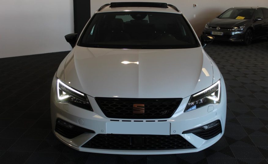 SEAT LEON CUPRA ST 4DRIVE 300 DSG PANO VIRTUAL BEATS CAMERA EXT 02/2024