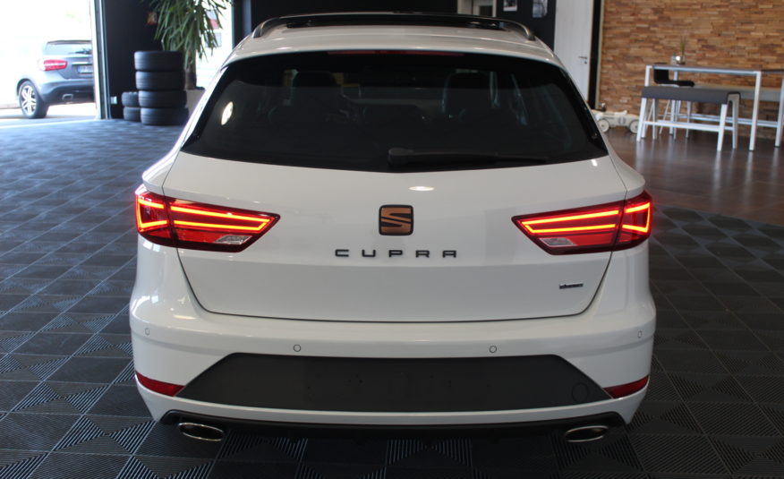 SEAT LEON CUPRA ST 4DRIVE 300 DSG PANO VIRTUAL BEATS CAMERA EXT 02/2024