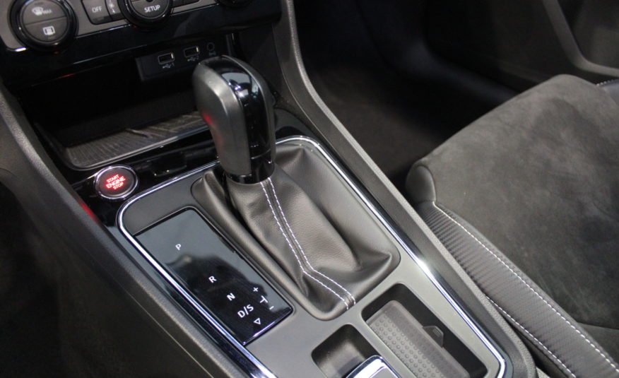 SEAT LEON ST CUPRA 4DRIVE DSG 300 ACC DCC CAMERA BEATS ECHAPP BULL-X