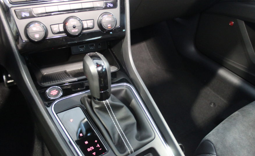 SEAT LEON CUPRA ST 300 DSG 4DRIVE PANO ACC DCC BEATS VIRTUAL EXT 10/2024