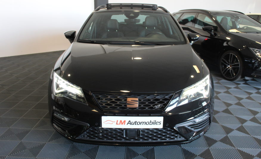 SEAT LEON CUPRA ST 300 DSG 4DRIVE PANO ACC DCC BEATS VIRTUAL EXT 10/2024