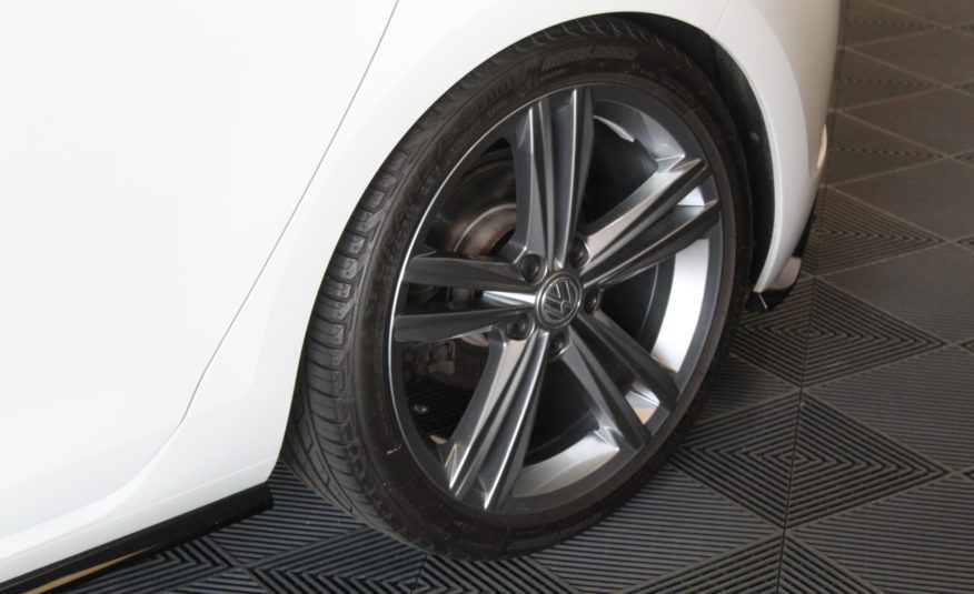 VOLKSWAGEN GOLF TSI DSG 150 RLINE ACC VIRTUAL CAMERA