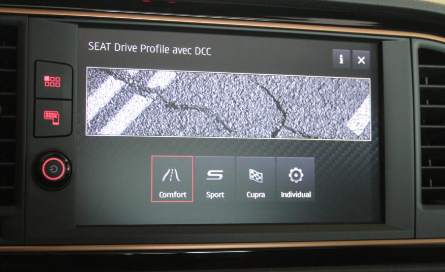 SEAT LEON ST CUPRA R 300 DSG 4DRIVE PANO VIRTUAL ACC DCC CAMERA BAQUETS