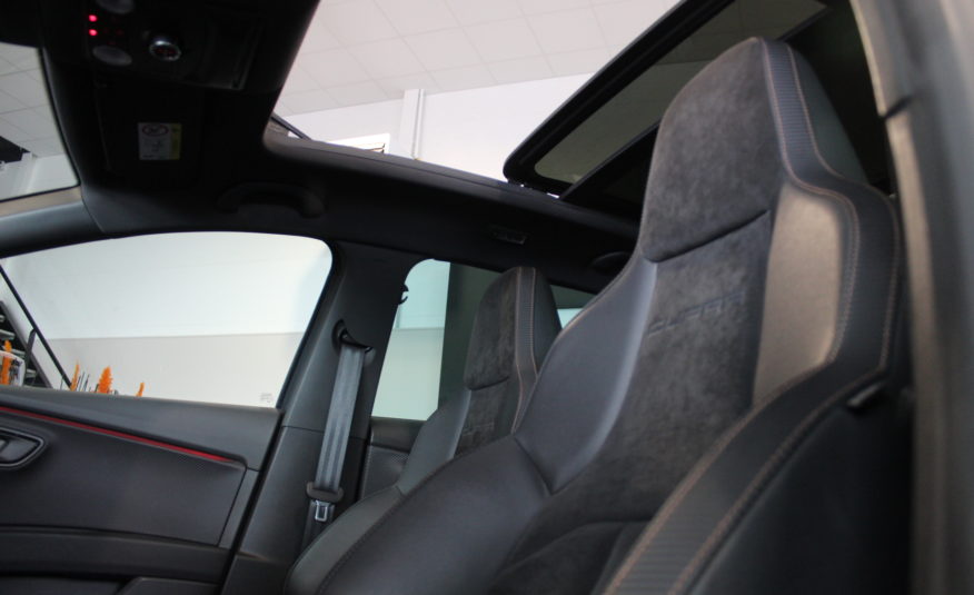 SEAT LEON ST CUPRA R 300 DSG 4DRIVE PANO VIRTUAL ACC DCC CAMERA BAQUETS