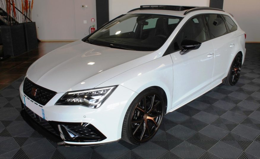 SEAT LEON ST CUPRA « R » 300 DSG 4DRIVE PANO VIRTUAL ACC DCC CAMERA BAQUETS